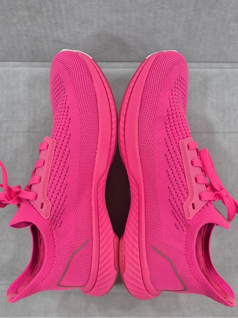 Flux Footwear Adapt barefoot shoes. Women’s size 9. Neon pink slip on - Picture 4 of 7